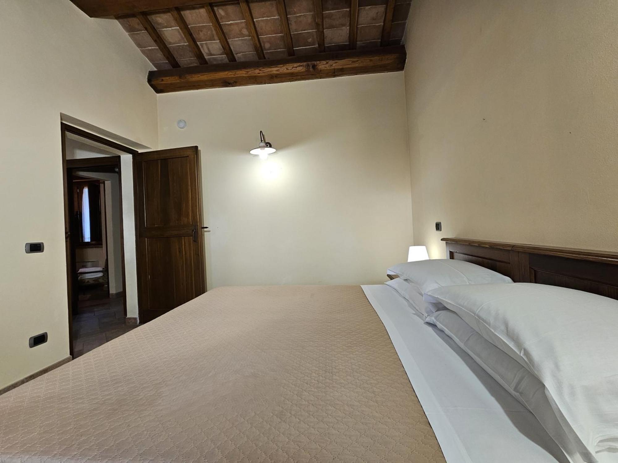 Vila La Fonte Di Montebuono Magione Pokoj fotografie